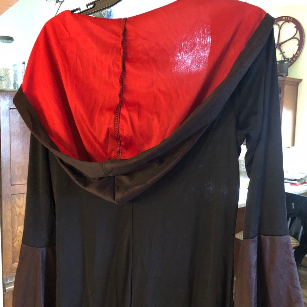 Halloween Hooded Robe - Picture 5 of 9